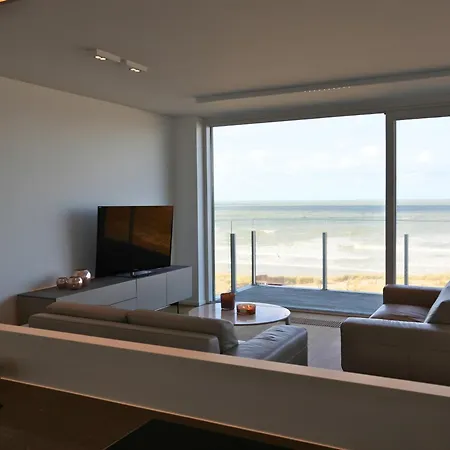 Le Zilt Renove Deux Vue Et Dune Avec Parking Prive A By La Conciergerie * De Panne